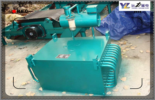 甘肅超強(qiáng)油冷式電磁除鐵器經(jīng)濟(jì)節(jié)能 甘肅超強(qiáng)油冷式電磁除鐵器經(jīng)濟(jì)節(jié)能