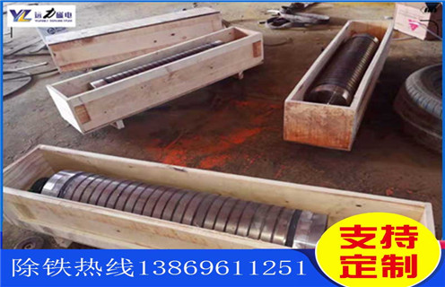 磁選機(jī),磁選機(jī)廠家磁選機(jī)廠家為您介紹電磁磁選機(jī)操作注意事項(xiàng) 磁選機(jī),磁選機(jī)廠家磁選機(jī)廠家為您介紹電磁磁選機(jī)操作注意事項(xiàng)