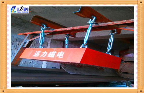 除鐵器，除鐵器的工作原理_結(jié)構(gòu)及工作原理_在除鐵器前可安裝金屬探測器價(jià)格型號(hào)表_磁場強(qiáng)度標(biāo)準(zhǔn)范圍 