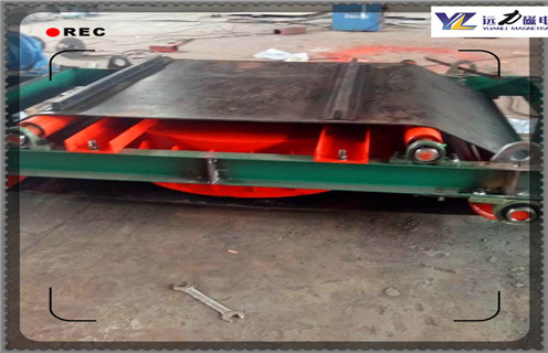 除鐵器，常見除鐵器介紹的工作原理_結(jié)構(gòu)及工作原理_常見除鐵器介紹價(jià)格型號(hào)表_磁場(chǎng)強(qiáng)度標(biāo)準(zhǔn)范圍