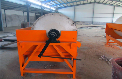 河沙磁選機(jī)，河沙磁選機(jī)的維護(hù)保養(yǎng)_沙子分選機(jī)_鐵礦石河沙磁選機(jī)干選過(guò)程中磁源強(qiáng)大而穩(wěn)定_價(jià)格 