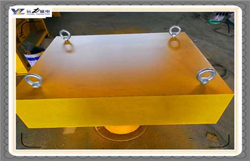 懸掛式除鐵器，懸掛式除鐵器如何選擇安裝位置維護(hù)知識參數(shù)_內(nèi)部磁塊安裝方法_懸掛式除鐵器如何選擇安裝位置規(guī)格型號價格 