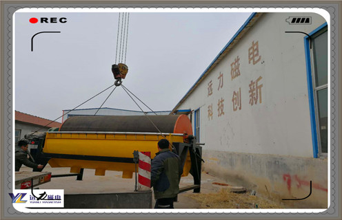 磁選機(jī)選礦，熟練掌握磁選機(jī)選礦過程中的受力情況分析！_鐵礦選礦磁選機(jī)磁選的重要依據(jù)大講解磁場一般為多少_磁塊如何排列