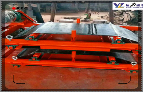 自卸式電磁除鐵器，口碑好自卸式電磁除鐵器采購電流_口碑好自卸式電磁除鐵器采購廠家配件_型號及工作視頻