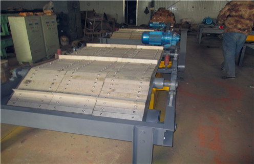 自卸式永磁除鐵器，自卸式永磁除鐵器視頻如何卸鐵國家標(biāo)準(zhǔn)安裝工作視頻_國家標(biāo)準(zhǔn)_自卸式永磁除鐵器視頻型號(hào)