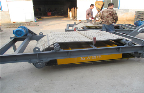 永磁自卸式除鐵器，武漢永磁自卸式除鐵器型號(hào)_技術(shù)參數(shù)_武漢永磁自卸式除鐵器型號(hào)磁塊安裝方式_如何換帶