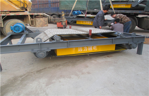 永磁自卸式除鐵器，江西礦山永磁自卸式除鐵器_技術參數_江西礦山永磁自卸式除鐵器磁塊安裝方式_如何換帶