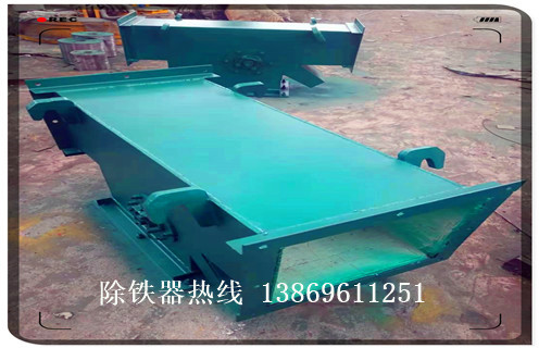 管道除鐵器，山東管道除鐵器rcyg 300_遠力山東管道除鐵器rcyg 30012000高斯_可定制工作原理_安裝示意圖 