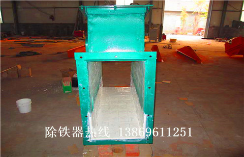 永磁管道除鐵器，湖南永磁管道除鐵器應(yīng)用 _遠(yuǎn)力廣東管道式粉料永磁除鐵器12000高斯_可定制工作原理_安裝示意圖 