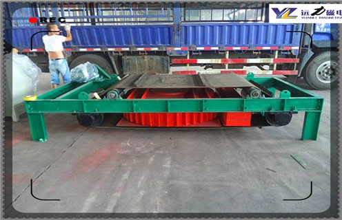 永磁除鐵器，青海輸送帶永磁除鐵器參數(shù)_內(nèi)部磁塊安裝方法_青海輸送帶永磁除鐵器型號價(jià)格