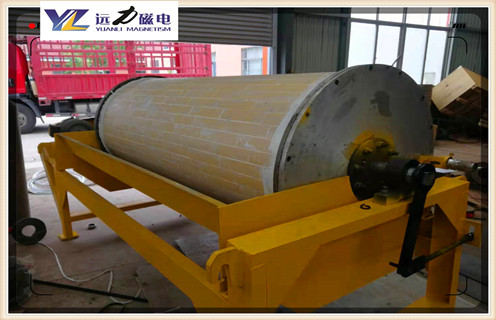 鐵礦石干式磁選機(jī)，新疆鐵礦石干式磁選機(jī)選鐵率多高_(dá)遠(yuǎn)力新疆鐵礦石干式磁選機(jī)選鐵率多高使用注意事項(xiàng)磁場(chǎng)分布圖