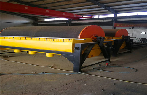 濕式磁選機(jī)，上海黑鎢礦濕式磁選機(jī)_上海黑鎢礦濕式磁選機(jī)更便捷型號(hào)參數(shù)及磁場(chǎng)強(qiáng)度