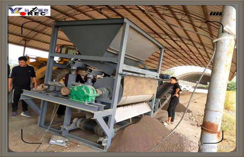 強(qiáng)磁河沙磁選機(jī)，陜西強(qiáng)磁磁選機(jī)河沙_小型河沙磁選機(jī)_陜西強(qiáng)磁磁選機(jī)河沙的注意事項(xiàng)的電機(jī)生產(chǎn)廠家價(jià)格